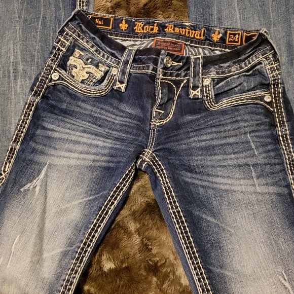 rock revival yui boot